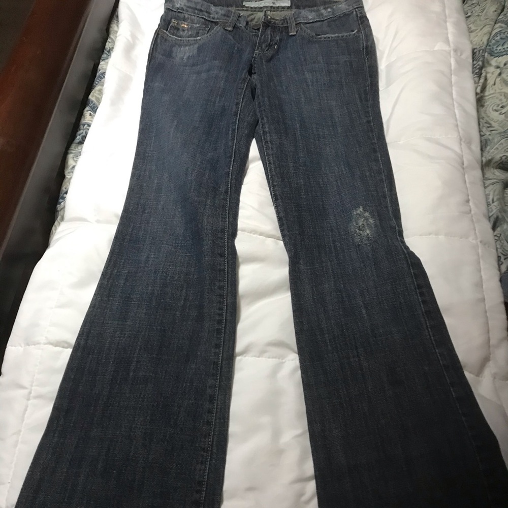 Ladies boot cut size 26 Joe’s jeans
